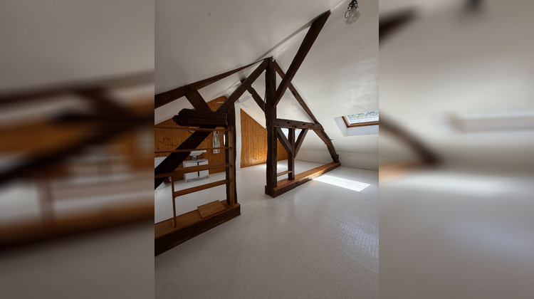 Ma-Cabane - Vente Maison LONGUE-JUMELLES, 127 m²