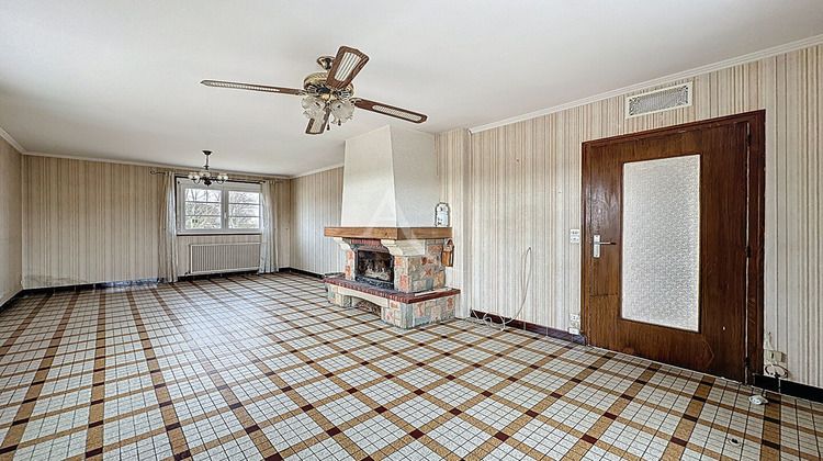 Ma-Cabane - Vente Maison LONGUE-JUMELLES, 82 m²