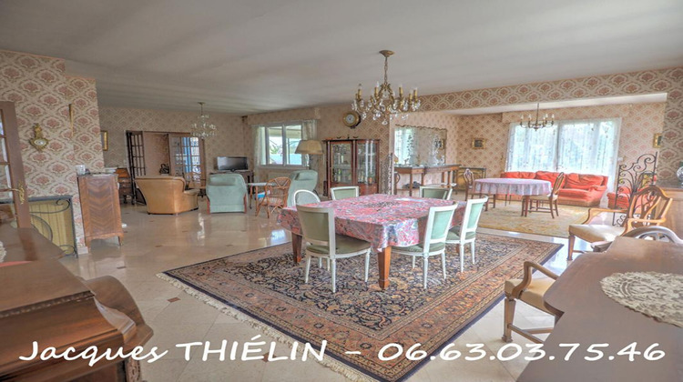 Ma-Cabane - Vente Maison LONGUE JUMELLES, 310 m²