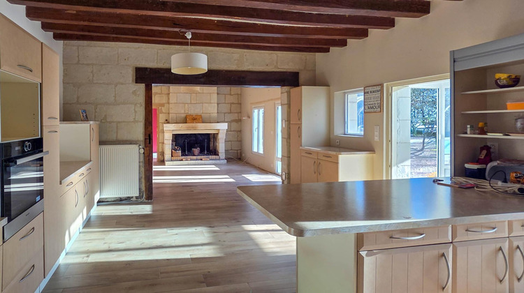 Ma-Cabane - Vente Maison Longue-Jumelles, 226 m²