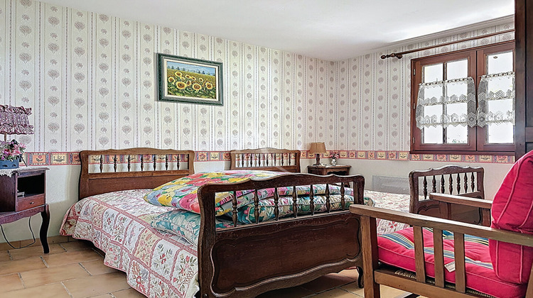 Ma-Cabane - Vente Maison LONGUE-JUMELLES, 140 m²