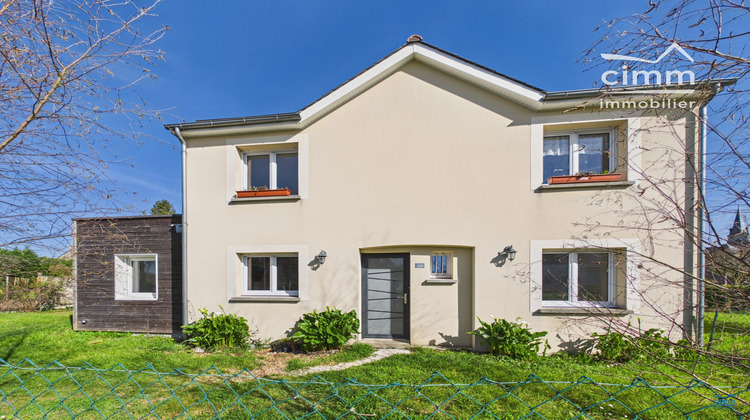 Ma-Cabane - Vente Maison Longué-Jumelles, 125 m²