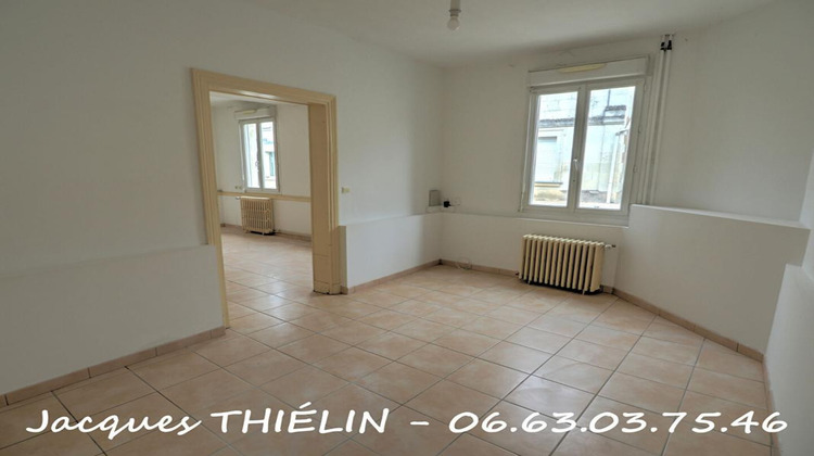 Ma-Cabane - Vente Maison LONGUE JUMELLES, 162 m²
