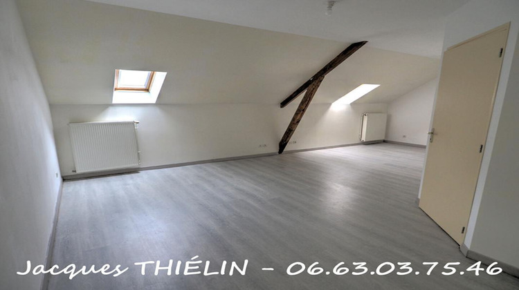 Ma-Cabane - Vente Maison LONGUE JUMELLES, 162 m²