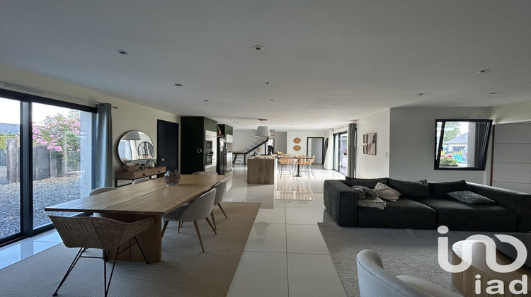 Ma-Cabane - Vente Maison Longué-Jumelles, 184 m²