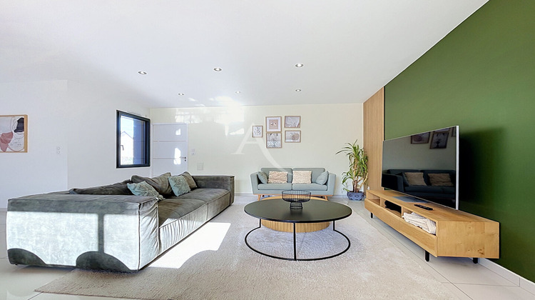 Ma-Cabane - Vente Maison LONGUE-JUMELLES, 184 m²