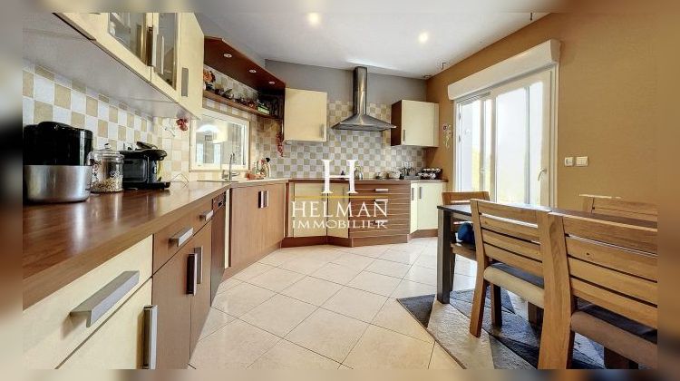 Ma-Cabane - Vente Maison Longuenesse, 278 m²