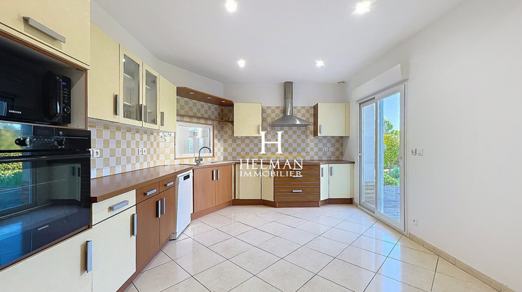 Ma-Cabane - Vente Maison Longuenesse, 278 m²