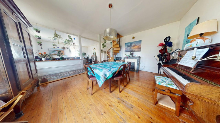 Ma-Cabane - Vente Maison Longwy-sur-le-Doubs, 140 m²