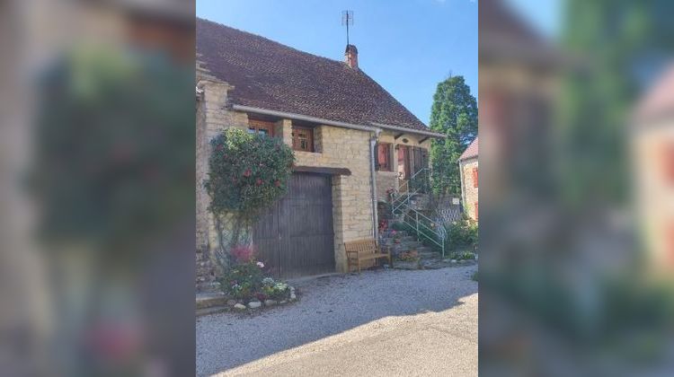 Ma-Cabane - Vente Maison LONS LE SAUNIER, 81 m²