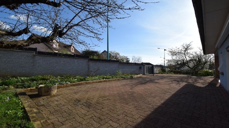 Ma-Cabane - Vente Maison LONS LE SAUNIER, 200 m²