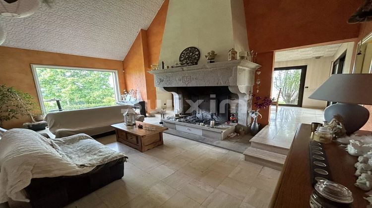 Ma-Cabane - Vente Maison Lons-le-Saunier, 281 m²