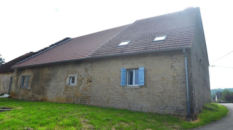 Ma-Cabane - Vente Maison LONS LE SAUNIER, 146 m²