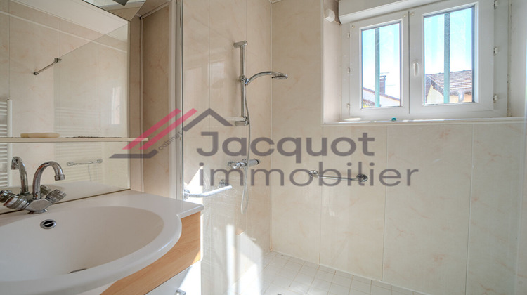 Ma-Cabane - Vente Maison LONS-LE-SAUNIER, 211 m²