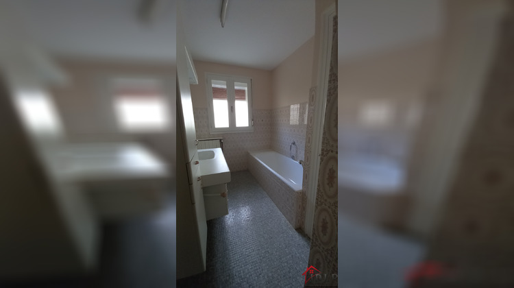 Ma-Cabane - Vente Maison Lons-le-Saunier, 111 m²