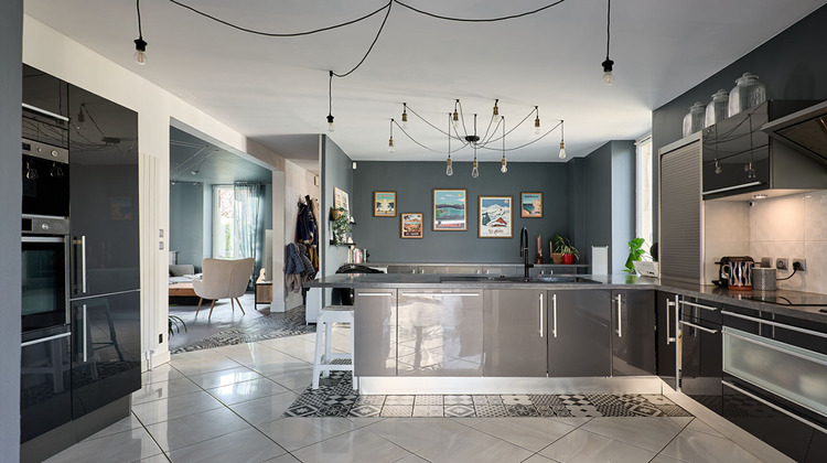 Ma-Cabane - Vente Maison LONS-LE-SAUNIER, 210 m²