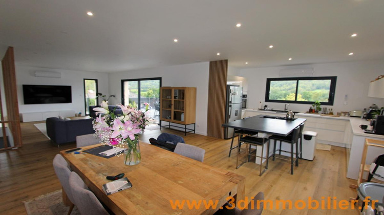 Ma-Cabane - Vente Maison LONS LE SAUNIER, 189 m²