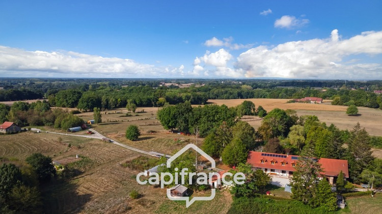 Ma-Cabane - Vente Maison LONS LE SAUNIER, 281 m²