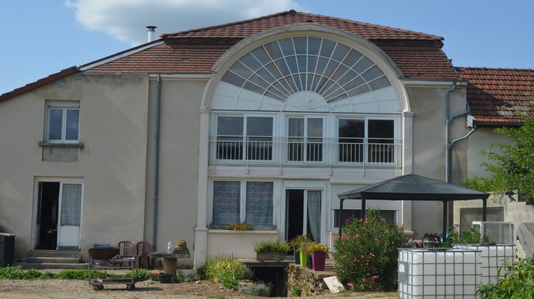 Ma-Cabane - Vente Maison LONS LE SAUNIER, 295 m²