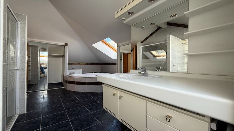 Ma-Cabane - Vente Maison LONS-LE-SAUNIER, 163 m²