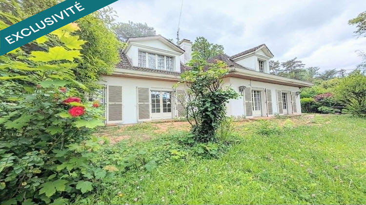 Ma-Cabane - Vente Maison Lons-le-Saunier, 206 m²