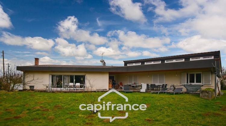 Ma-Cabane - Vente Maison LONS LE SAUNIER, 161 m²