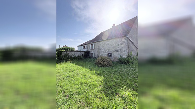 Ma-Cabane - Vente Maison LONS LE SAUNIER, 73 m²