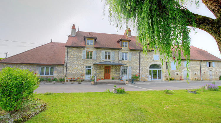 Ma-Cabane - Vente Maison LONS-LE-SAUNIER, 350 m²