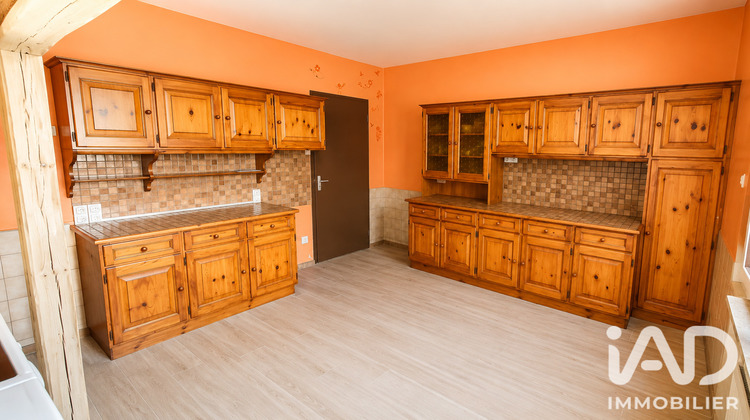 Ma-Cabane - Vente Maison Lons-le-Saunier, 159 m²