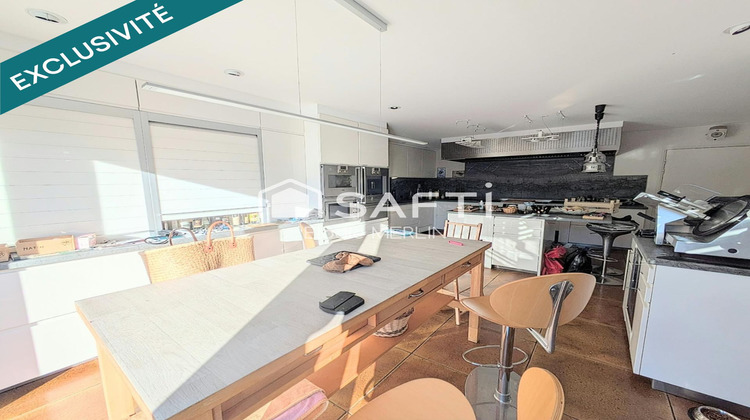Ma-Cabane - Vente Maison Lons-le-Saunier, 415 m²