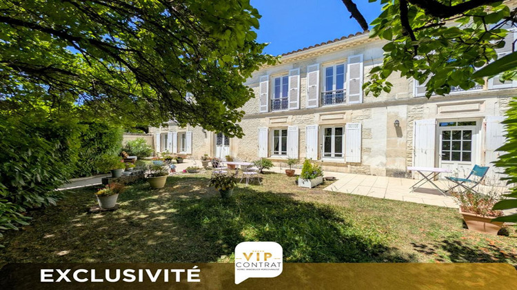 Ma-Cabane - Vente Maison LONZAC, 258 m²