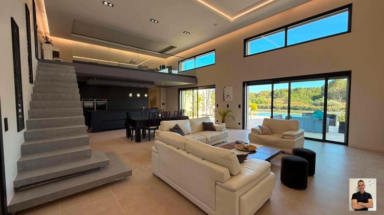 Ma-Cabane - Vente Maison LORGUES, 360 m²