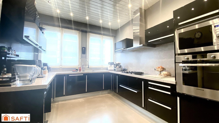 Ma-Cabane - Vente Maison Lorient, 367 m²