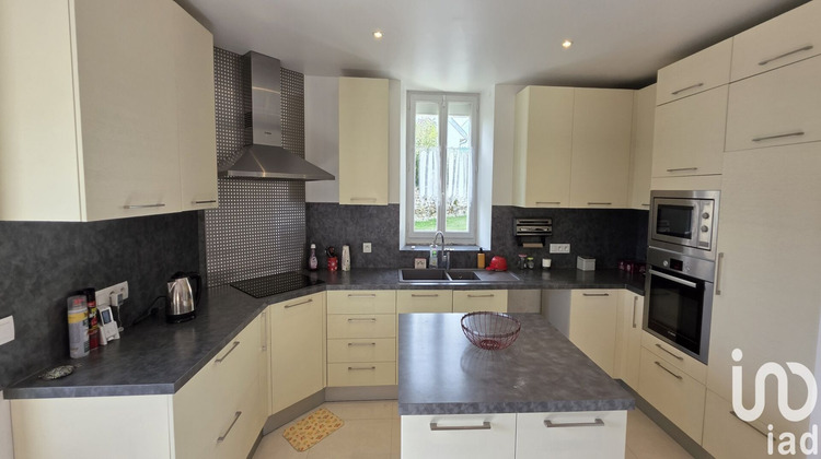 Ma-Cabane - Vente Maison Louan-Villegruis-Fontaine, 245 m²