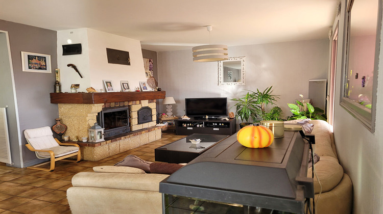 Ma-Cabane - Vente Maison LOUCHY-MONTFAND, 156 m²