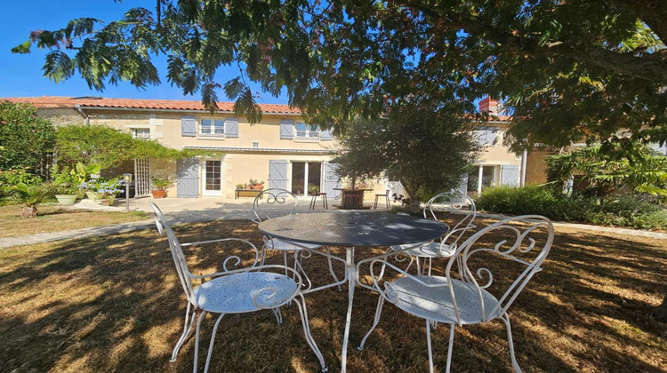 Ma-Cabane - Vente Maison LOUDUN, 167 m²