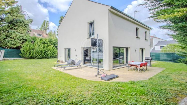 Ma-Cabane - Vente Maison Louveciennes, 190 m²