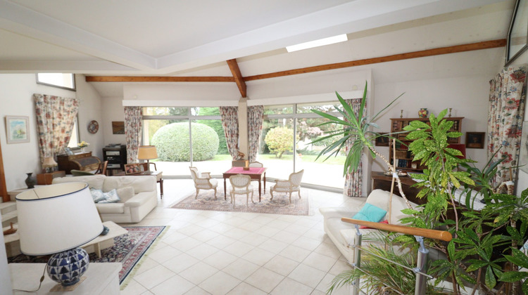 Ma-Cabane - Vente Maison Louveciennes, 207 m²