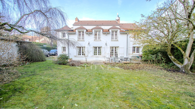 Ma-Cabane - Vente Maison Louveciennes, 203 m²