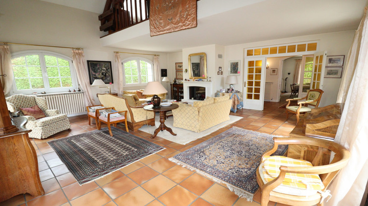 Ma-Cabane - Vente Maison Louveciennes, 205 m²