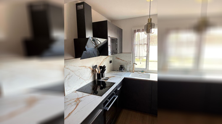 Ma-Cabane - Vente Maison LOUVIERES, 63 m²