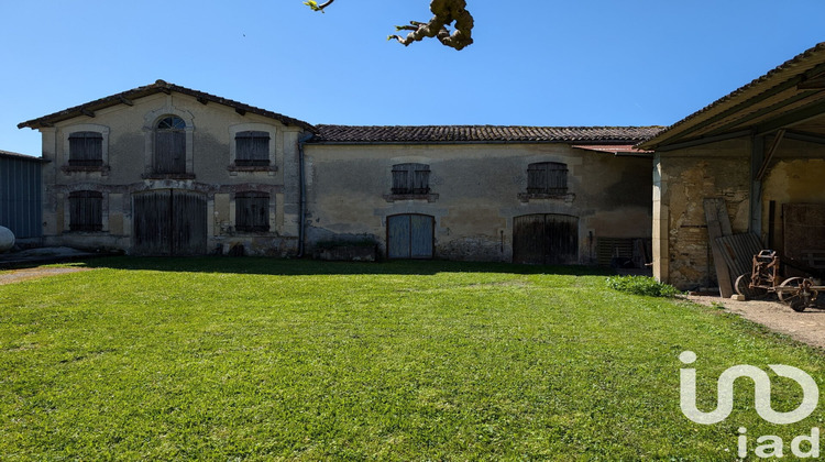 Ma-Cabane - Vente Maison Louzac-Saint-André, 468 m²
