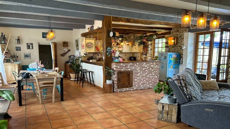 Ma-Cabane - Vente Maison LUBERSAC, 150 m²