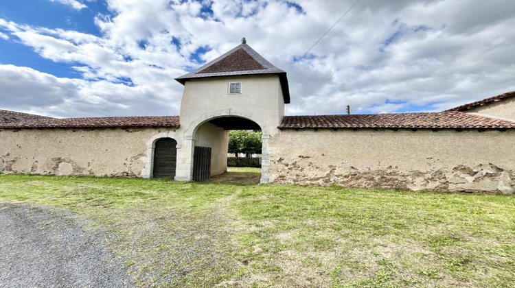 Ma-Cabane - Vente Maison LUCHAPT, 411 m²