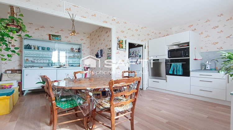 Ma-Cabane - Vente Maison Luche-Pringe, 94 m²