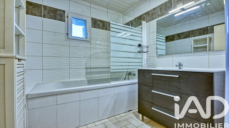 Ma-Cabane - Vente Maison Lugasson, 74 m²