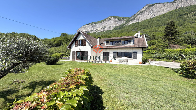 Ma-Cabane - Vente Maison Lumbin, 200 m²