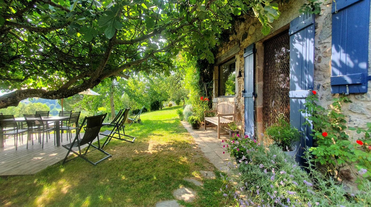 Ma-Cabane - Vente Maison LUNAC, 259 m²
