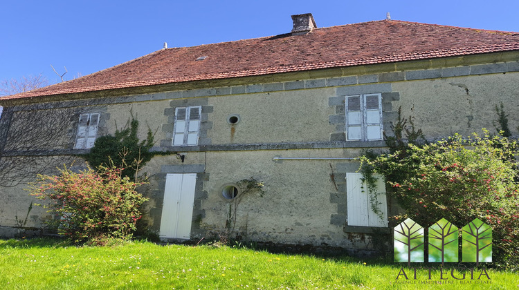 Ma-Cabane - Vente Maison Lupersat, 261 m²