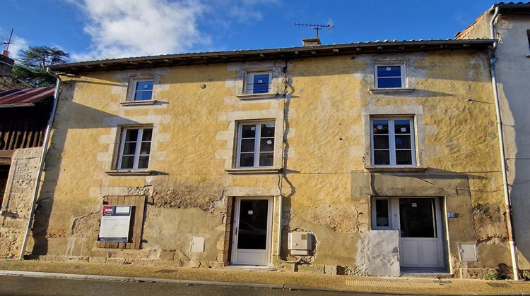 Ma-Cabane - Vente Maison LUSIGNAN, 65 m²